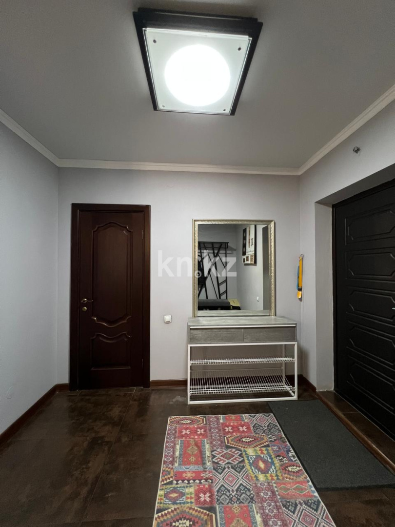 Продажа 3-комнатной квартиры, 100 м², ул. Сарайшык, дом  5В в Астане