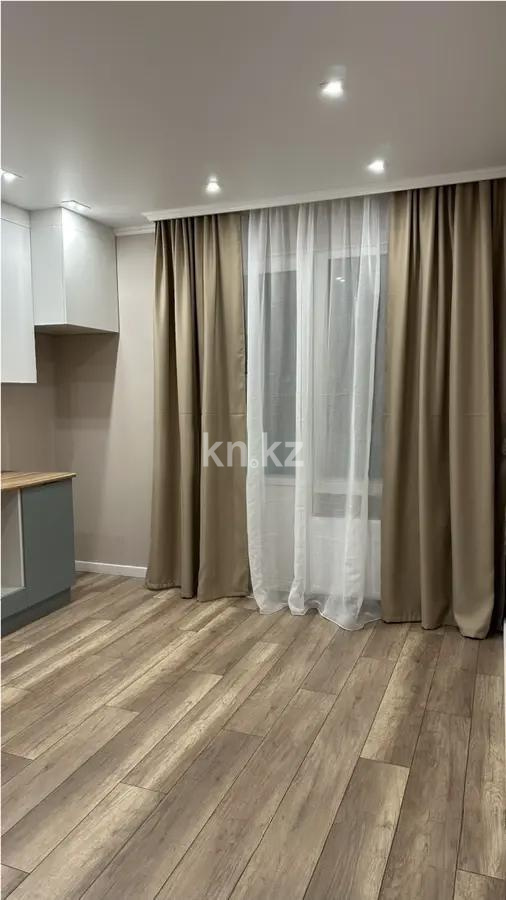 Продажа 1-комнатной квартиры, 43 м², ул. Е-652, дом  18 в Астане - фото 2