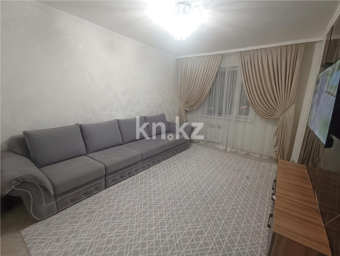 Продажа 3-комнатной квартиры, 81 м² в Караганде
