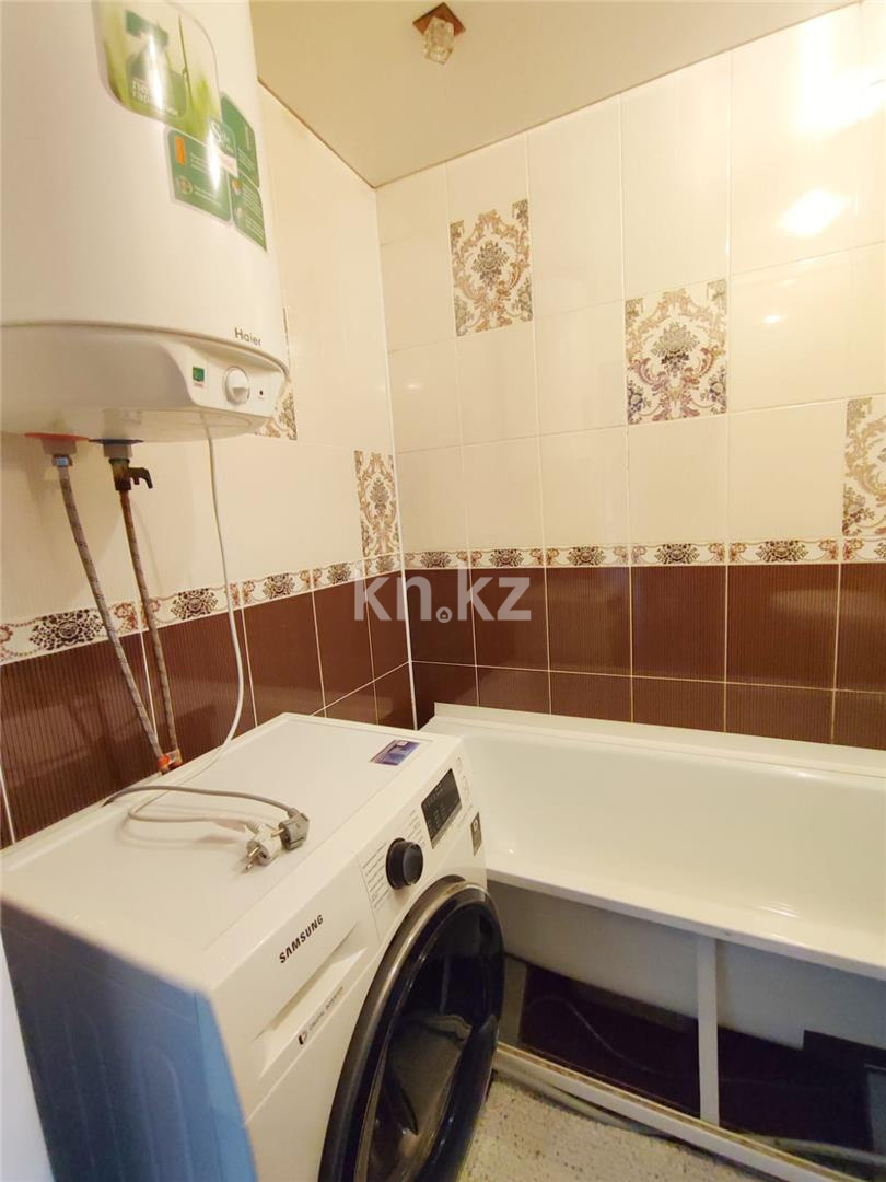 Продажа 3-комнатной квартиры, 66 м², мкр. Восток-2 в Караганде - фото 14