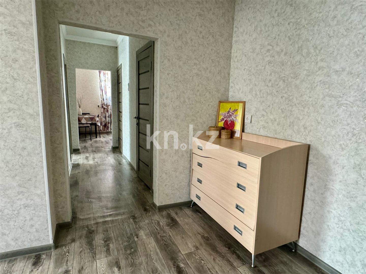 Продажа 2-комнатной квартиры, 58 м², ул. Жамбыла в Караганде - фото 10