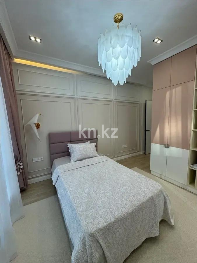 Продажа 4-комнатной квартиры, 123 м², ул. Мухамедханова, дом  4Б в Астане - фото 4