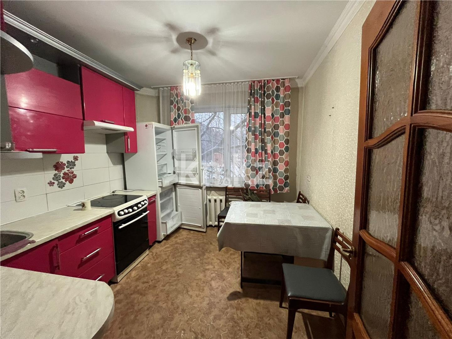 Продажа 3-комнатной квартиры, 65 м² в Караганде