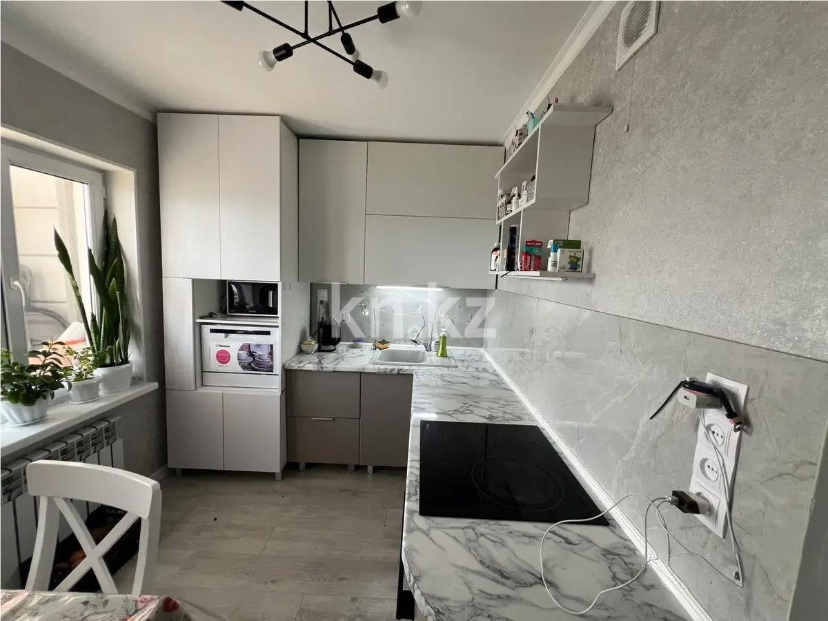 Продажа 3-комнатной квартиры, 70 м², ул. Ашимова, дом  24 в Караганде - фото 4