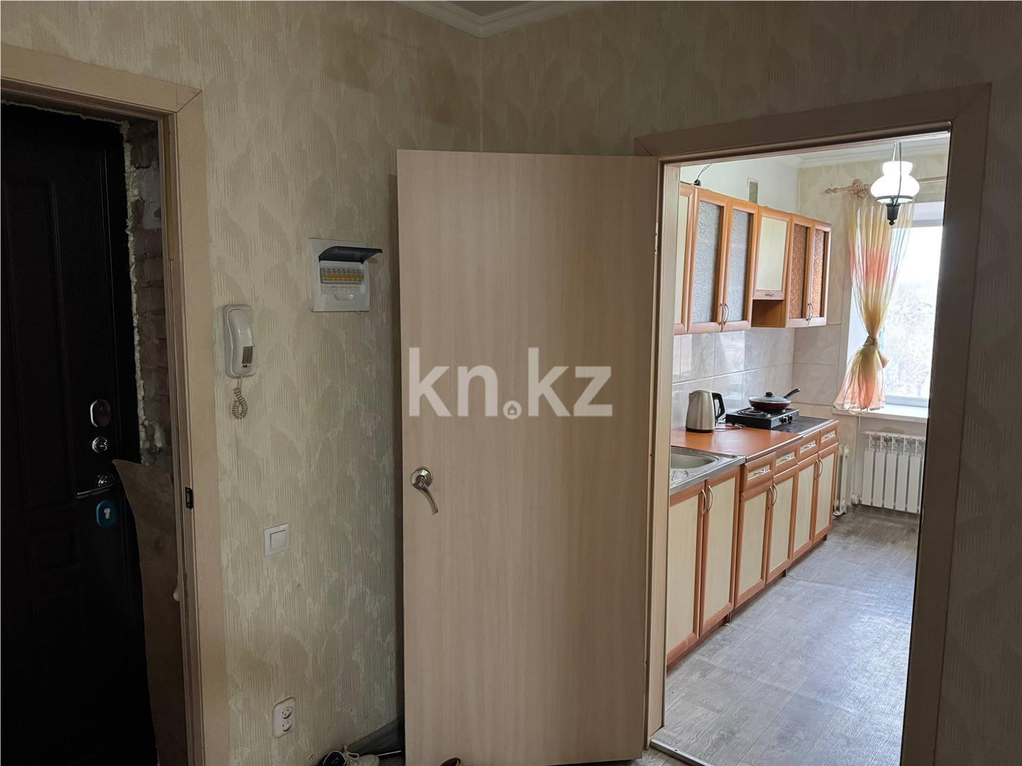 Продажа 2-комнатной квартиры, 53 м², ул. Кемеровская, дом  57 в Караганде - фото 9