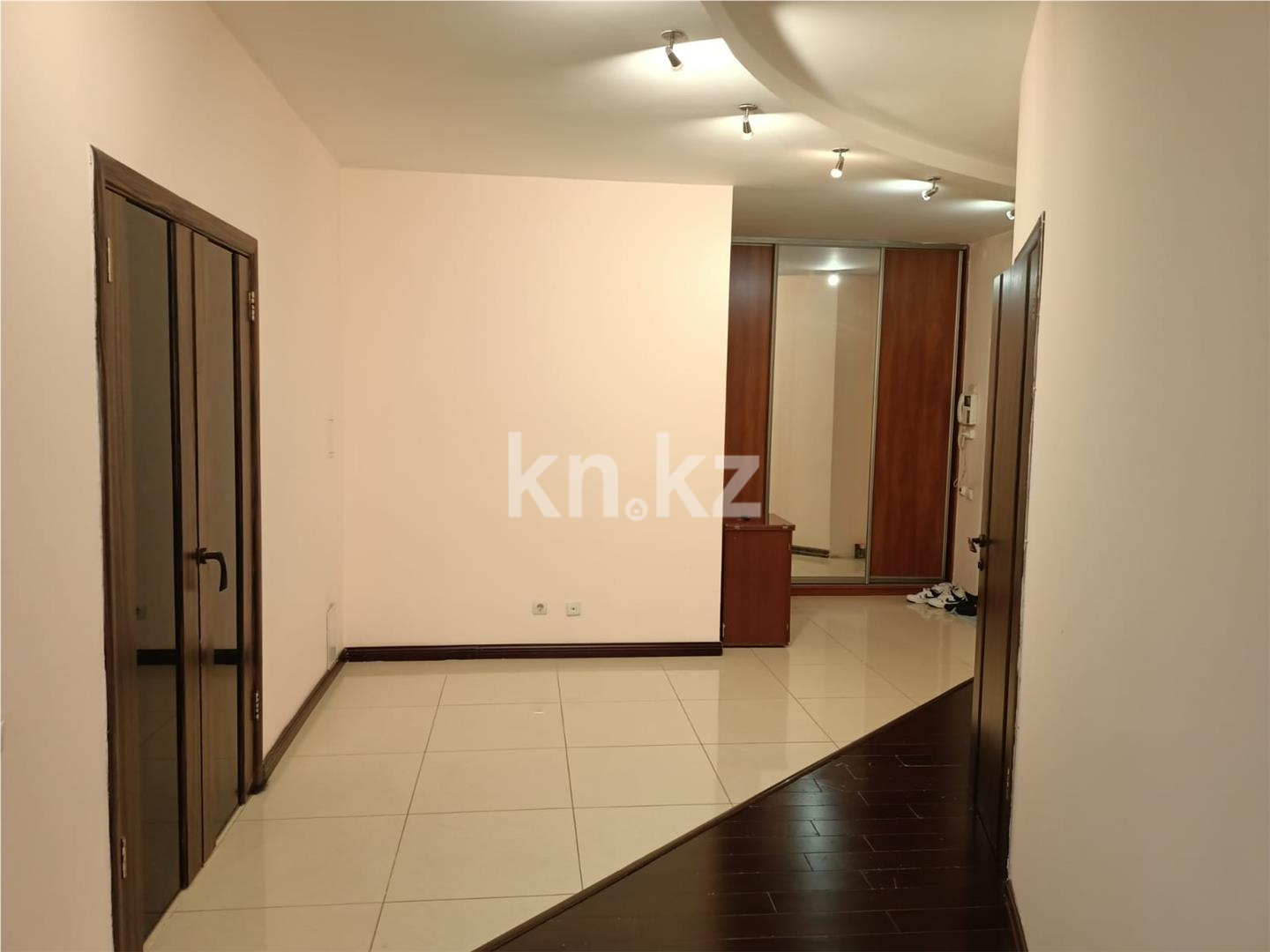 Продажа 4-комнатной квартиры, 133 м² в Астане - фото 3