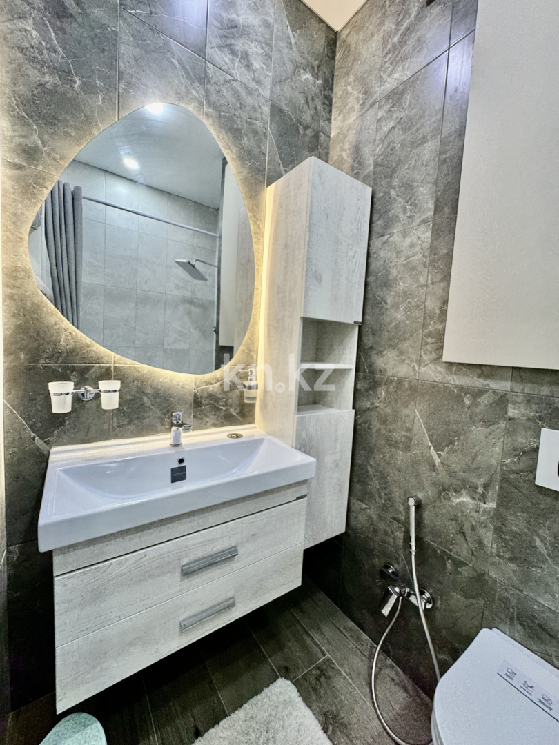 Продажа 3-комнатной квартиры, 95.6 м² в Караганде - фото 25