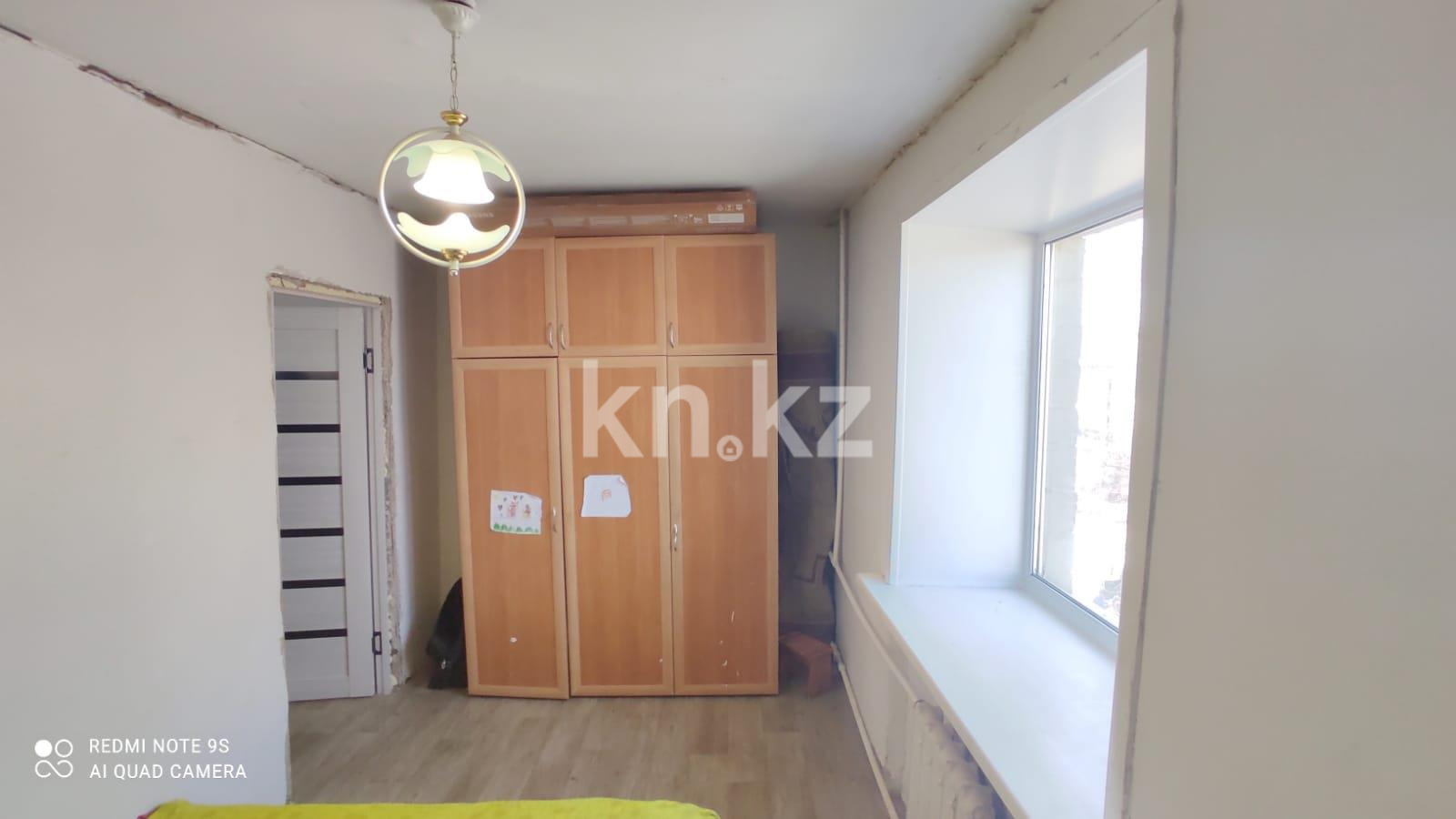 Продажа 3-комнатной квартиры, 52 м², ул. Серова в Караганде - фото 4