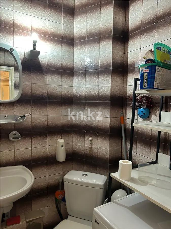 Продажа 4-комнатной квартиры, 74 м², ул. Муратбаева, дом  101 в Алматы - фото 7