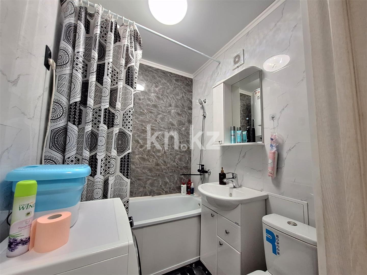 Продажа 3-комнатной квартиры, 55 м², 11 кв-л в Караганде - фото 10