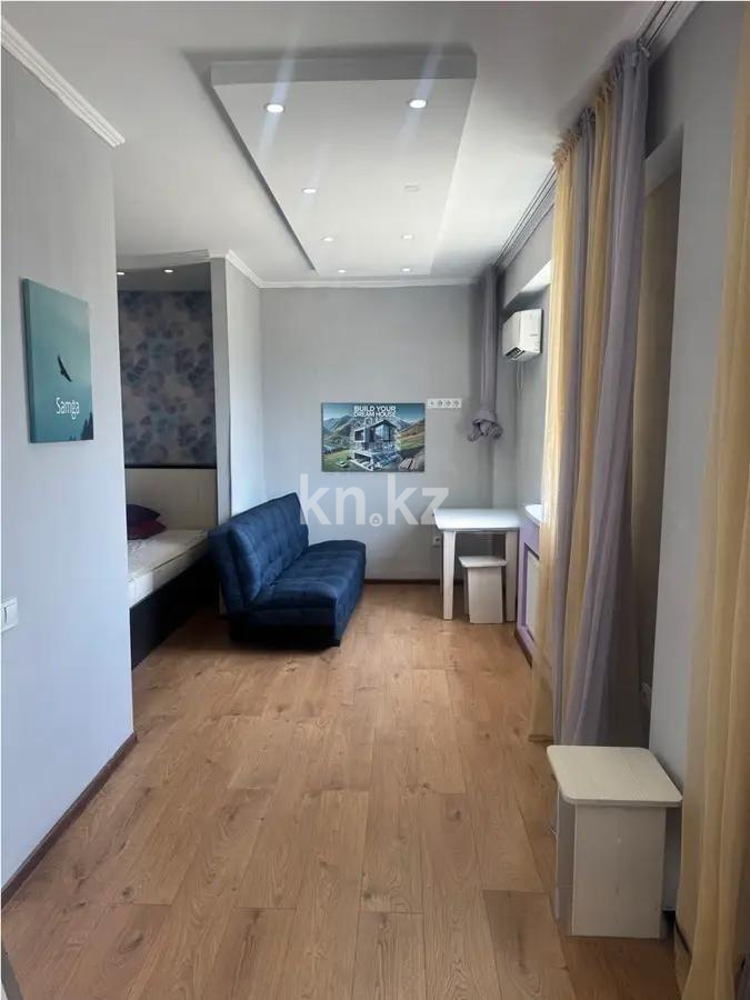 Продажа 1-комнатной квартиры, 35.6 м², мкр-н Аксай-1, дом  10/3 в Алматы