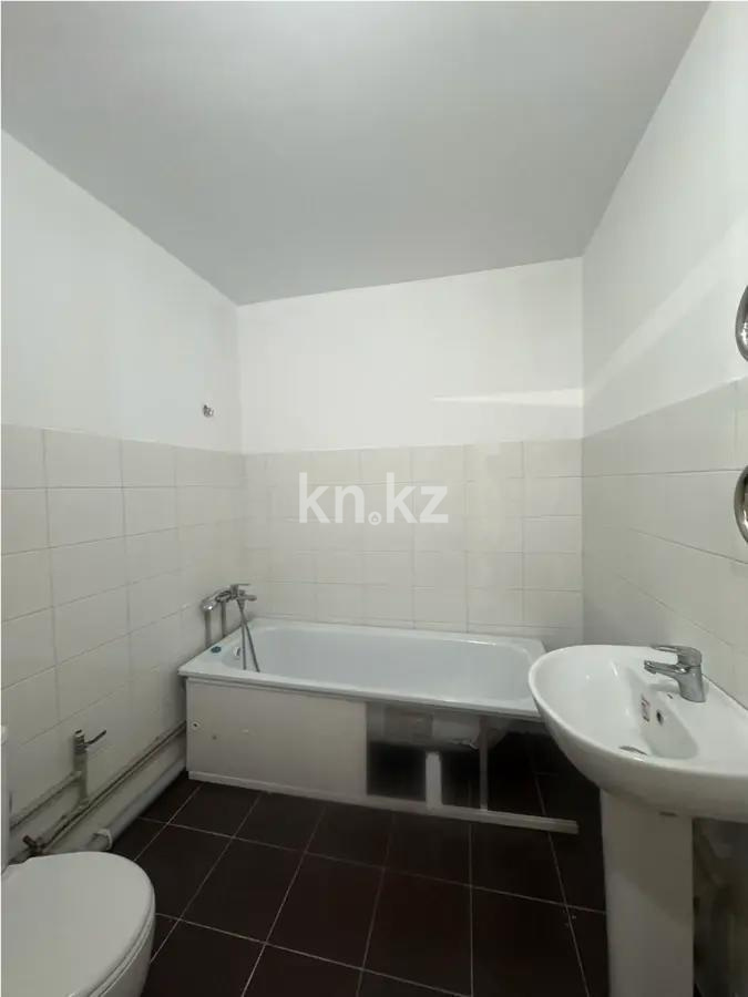 Продажа 2-комнатной квартиры, 42 м², мкр-н Нуркент, дом  5/1 в Алматы - фото 3