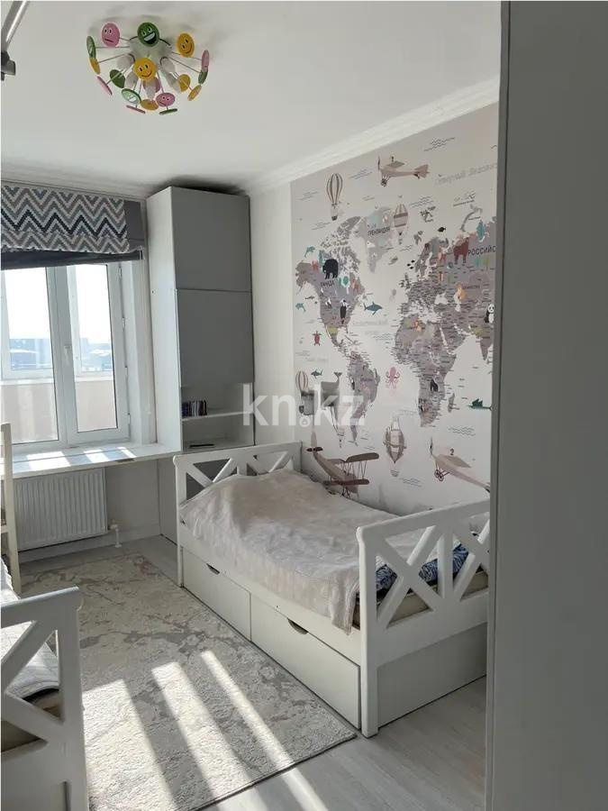 Продажа 3-комнатной квартиры, 110 м², пр. Шахтеров, дом  52 в Караганде - фото 3