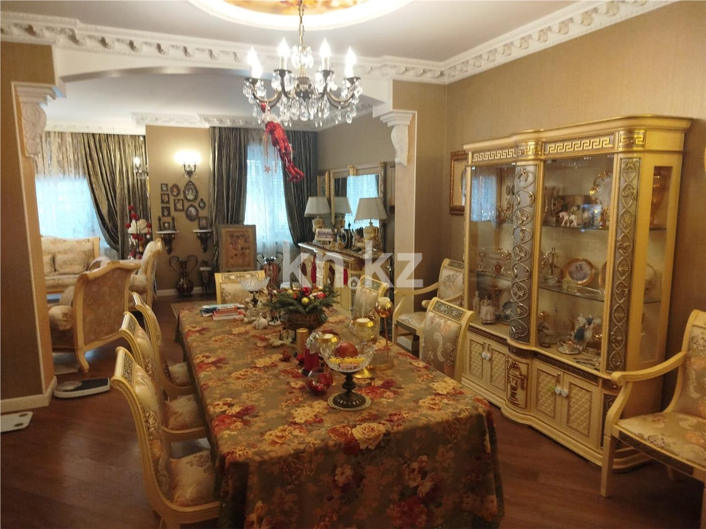 Продажа 10-комнатного дома, 320 м² в Темиртау