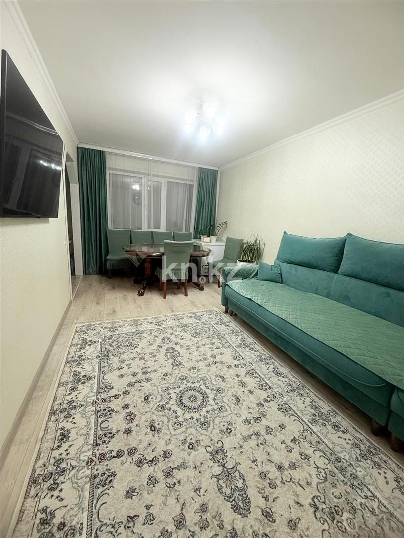 Продажа 4-комнатной квартиры, 76 м², ул. Университетская в Караганде