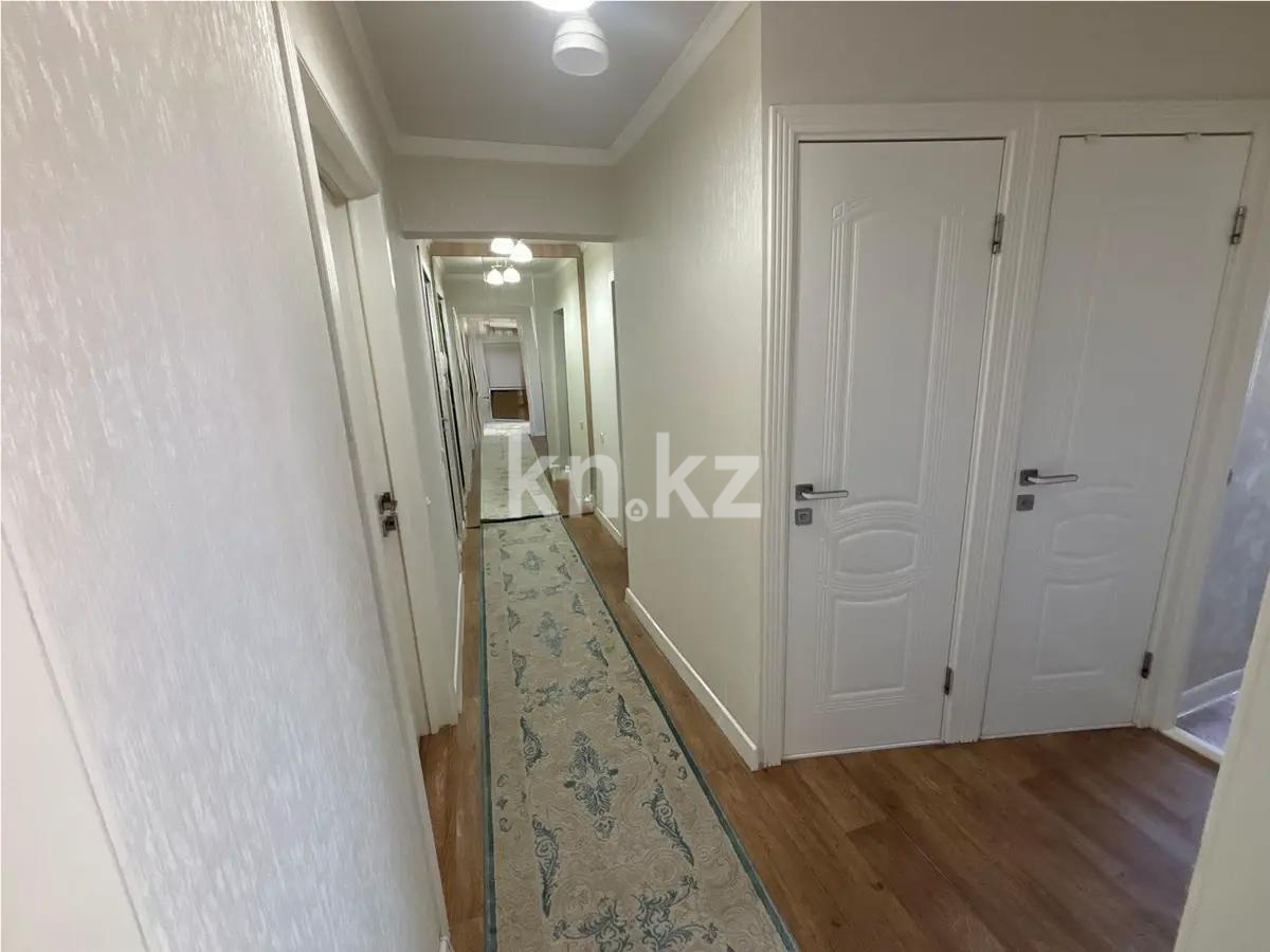 Продажа 5-комнатной квартиры, 86 м², 2 кв-л, дом  26 в Караганде - фото 3