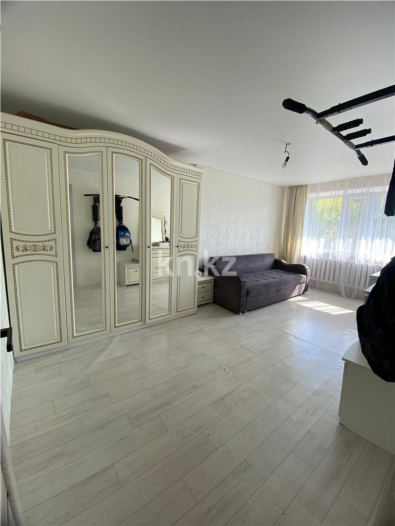 Продажа 3-комнатной квартиры, 61 м², 18-й мкр. в Караганде - фото 9