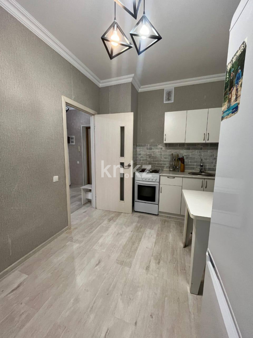 Аренда 1-комнатной квартиры, 33 м² в Астане