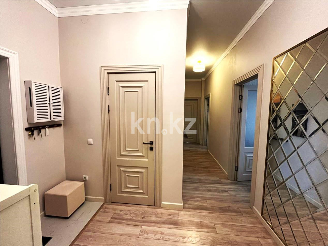 Продажа 3-комнатной квартиры, 68 м², ул. Дюсембекова в Караганде - фото 30