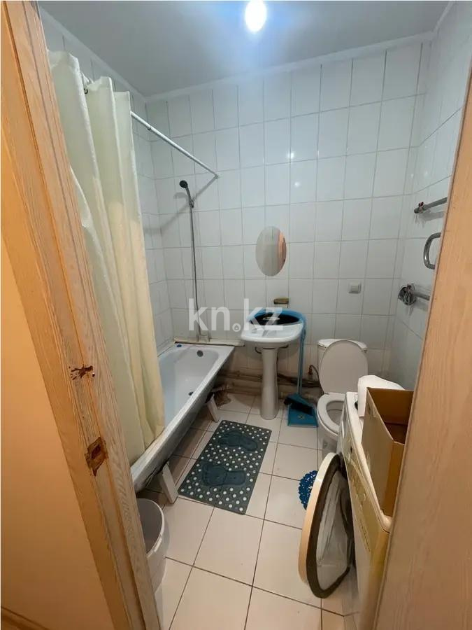 Продажа 1-комнатной квартиры, 46 м², мкр-н Дарабоз, дом  13 в Алматы - фото 3