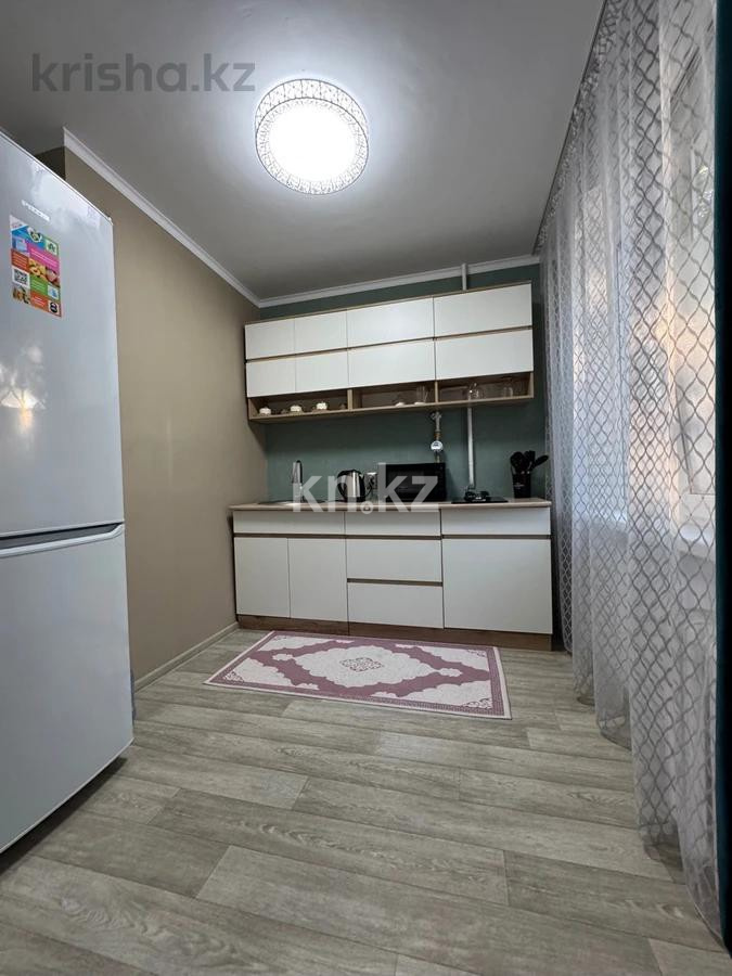 Продажа 3-комнатной квартиры, 63 м² в Уральске - фото 2