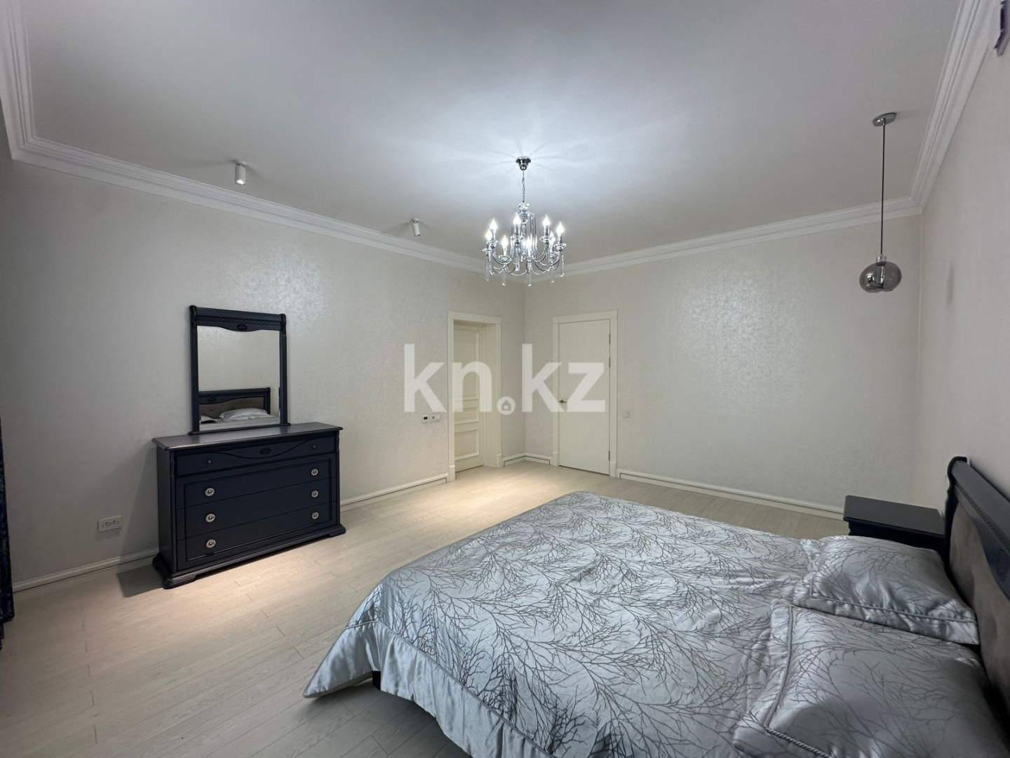 Продажа 5-комнатного дома, 327 м² в Шымкенте - фото 25