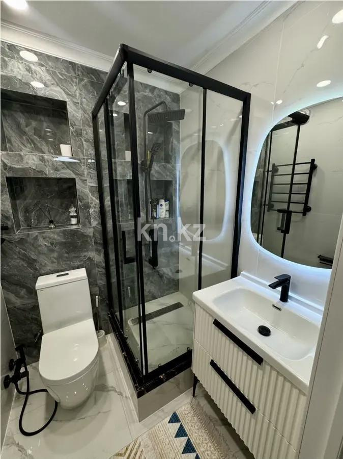 Продажа 2-комнатной квартиры, 69 м², ул. Есенова, дом  160/3 в Алматы - фото 4