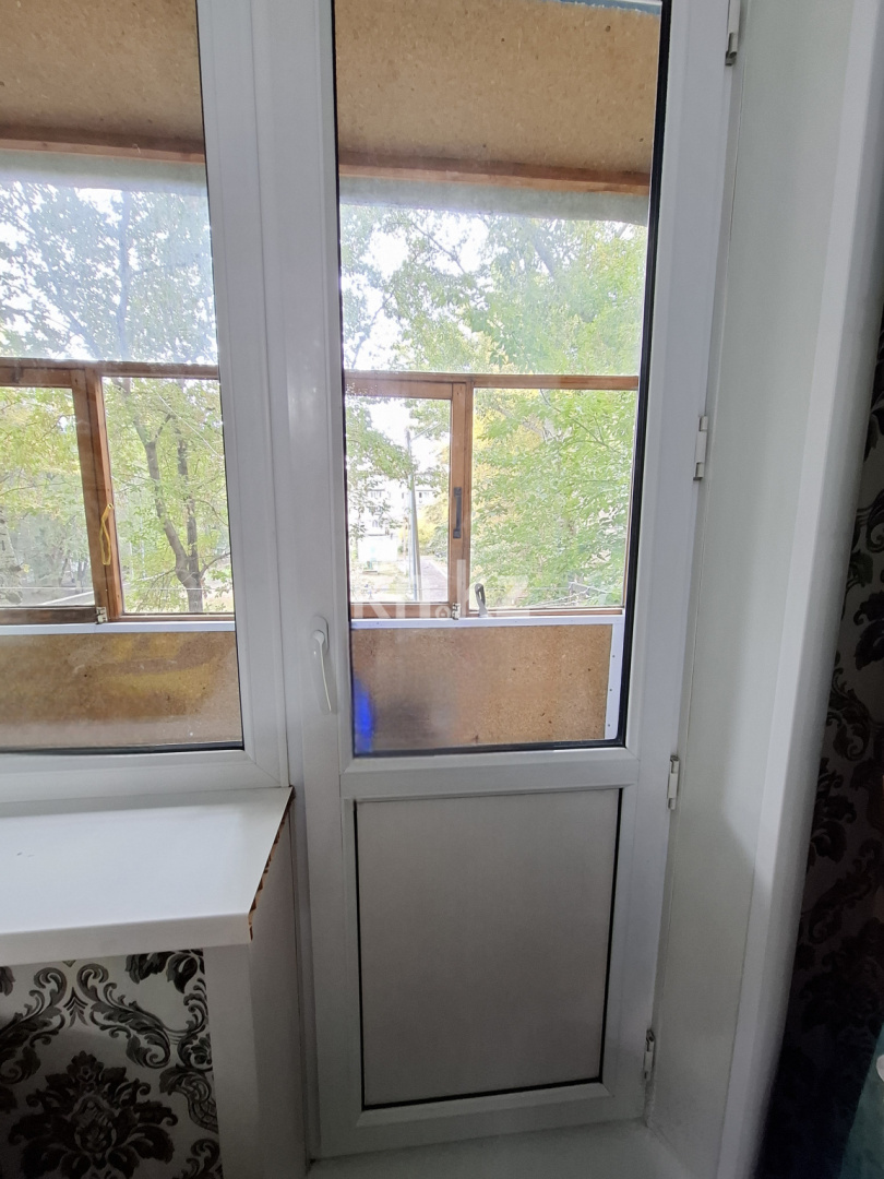 Продажа 2-комнатной квартиры, 45 м², 2 квартал, дом  18 в Караганде - фото 15