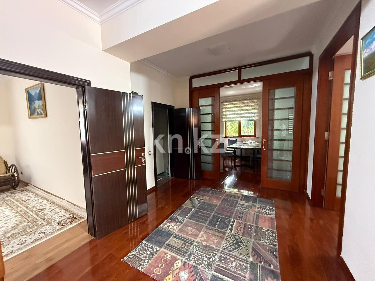 Аренда 7-комнатного дома, 350 м² в Алматы - фото 12