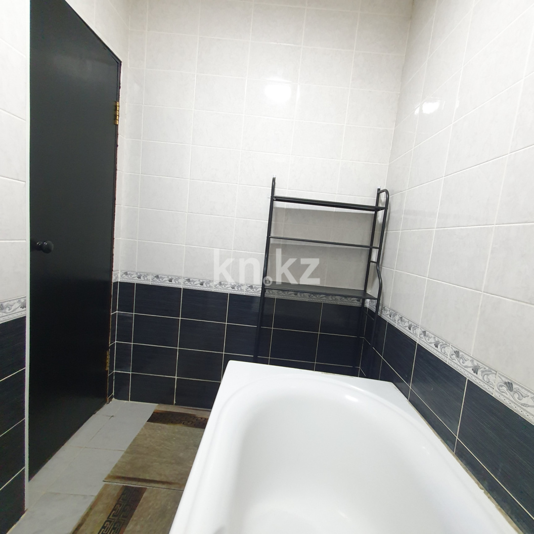 Продажа 1-комнатной квартиры, 38 м² в Актобе - фото 17