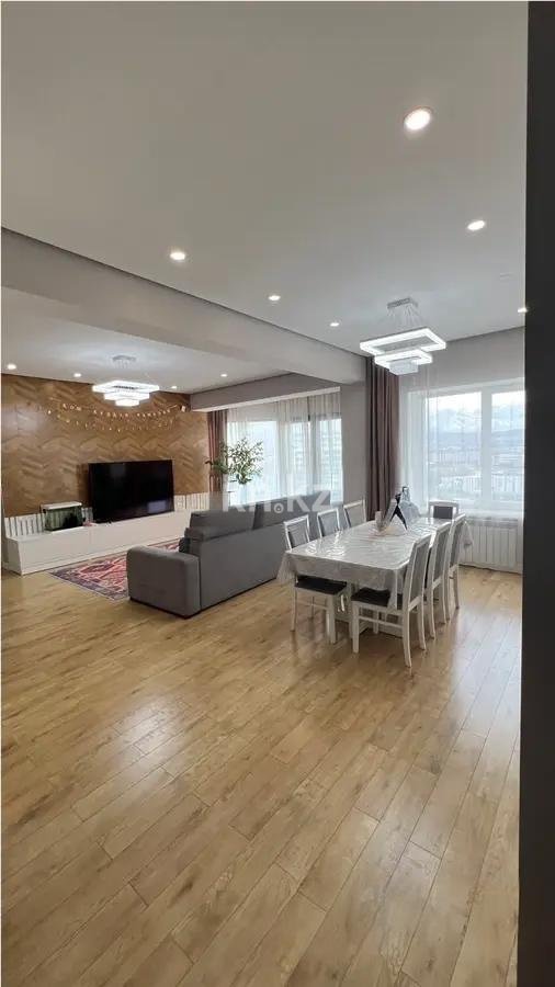 Продажа 3-комнатной квартиры, 106 м², ул. Снегина, дом  33а в Алматы