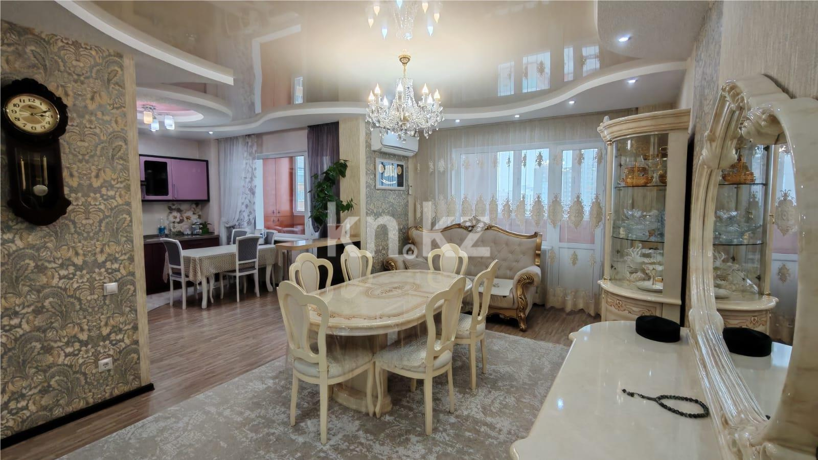 Продажа 3-комнатной квартиры, 90 м², пр. Шахтеров, дом  60 в Караганде