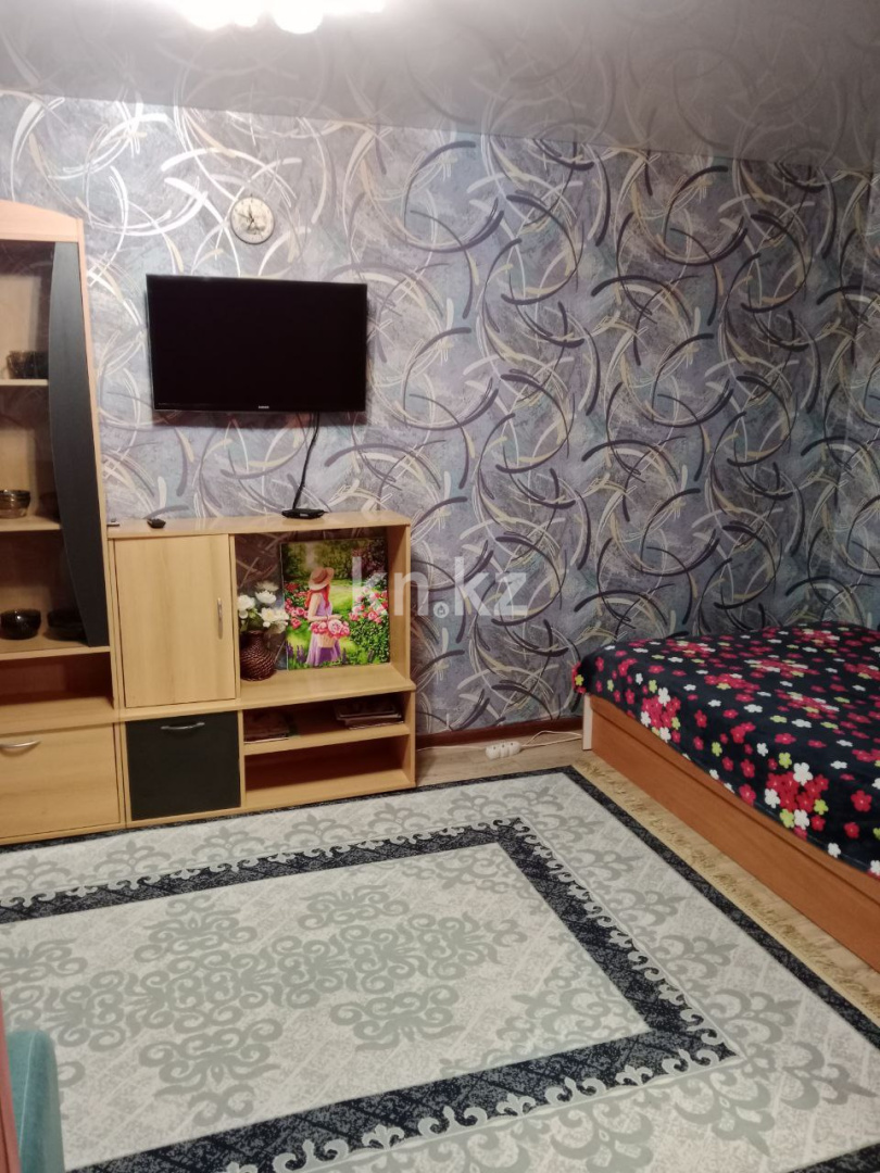 Аренда 1-комнатной квартиры посуточно, 33 м², ул. Крылова, дом  83 в Усть-Каменогорске