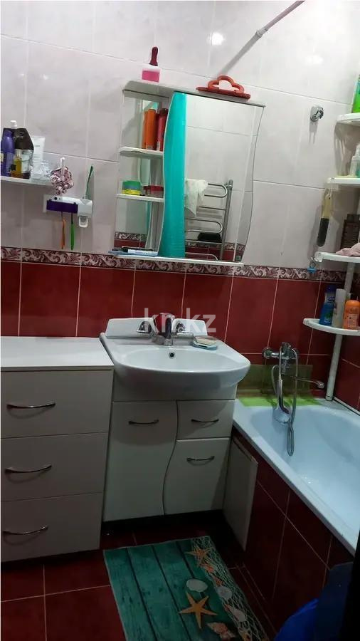 Продажа 2-комнатной квартиры, 58 м², мкр-н Аксай-5, дом  7 в Алматы - фото 2