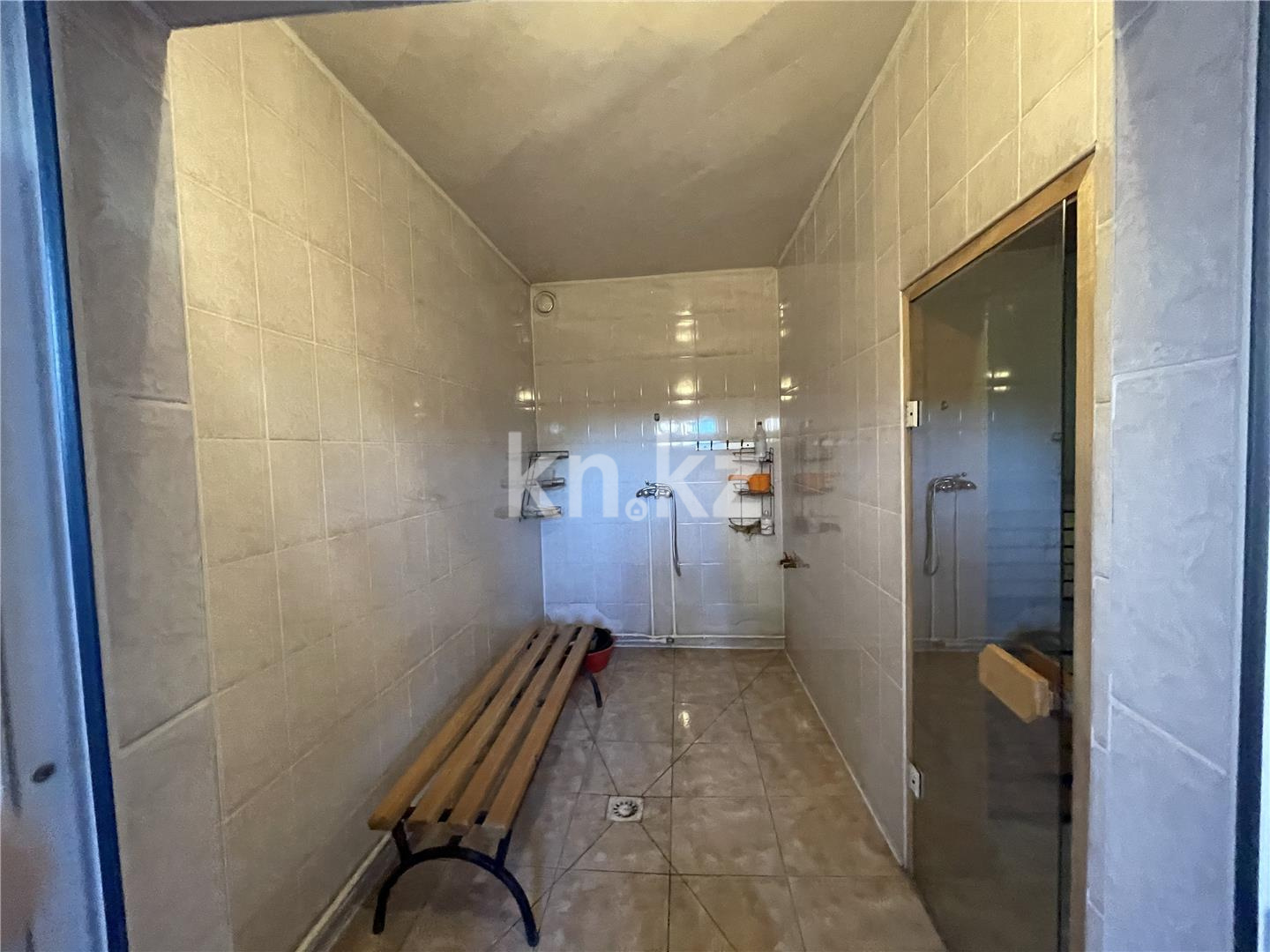 Продажа 7-комнатного дома, 461.6 м², ул. Кажибекова в Караганде - фото 27