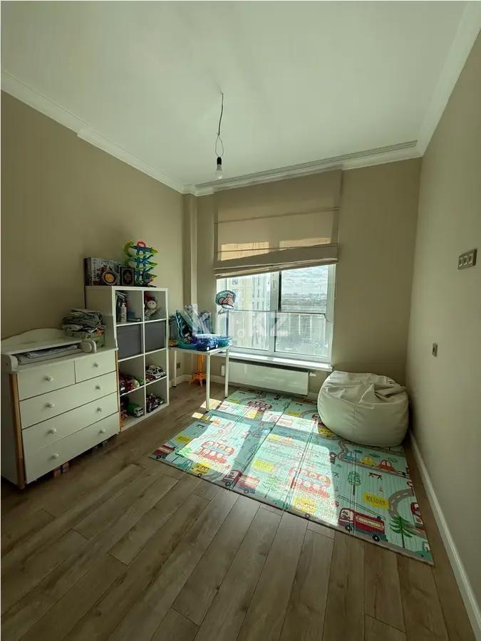 Продажа 4-комнатной квартиры, 127 м², ул. Наркескен, дом  1/1 в Астане - фото 2