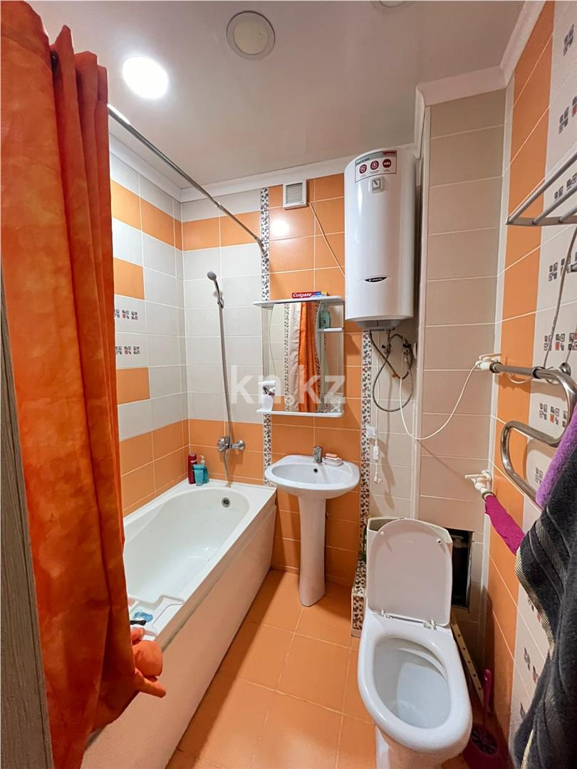 Продажа 1-комнатной квартиры, 38 м², ул. Карбышева, дом  5/9 в Караганде - фото 5