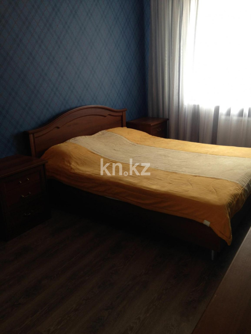 Продажа 3-комнатной квартиры, 107 м², пр. Республики, дом  1/3 в Караганде - фото 6