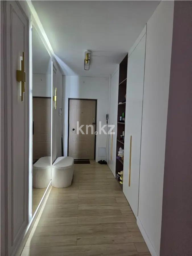 Продажа 4-комнатной квартиры, 135 м², ул. Анет баба, дом  7/2 в Астане - фото 3