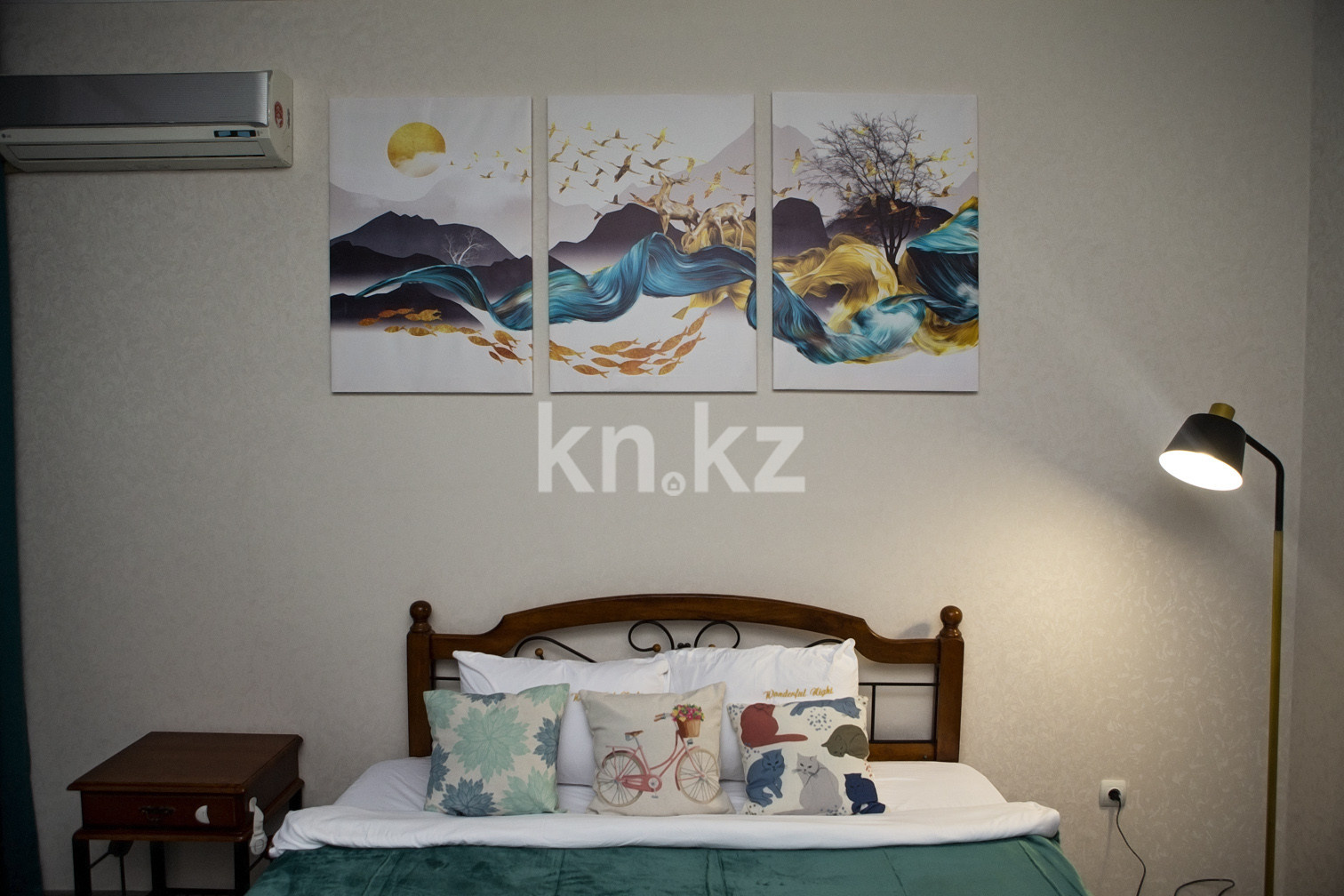 Аренда 3-комнатной квартиры посуточно, 125 м², ул. Радостовца, дом  255 - ул. Утепова в Алматы - фото 2