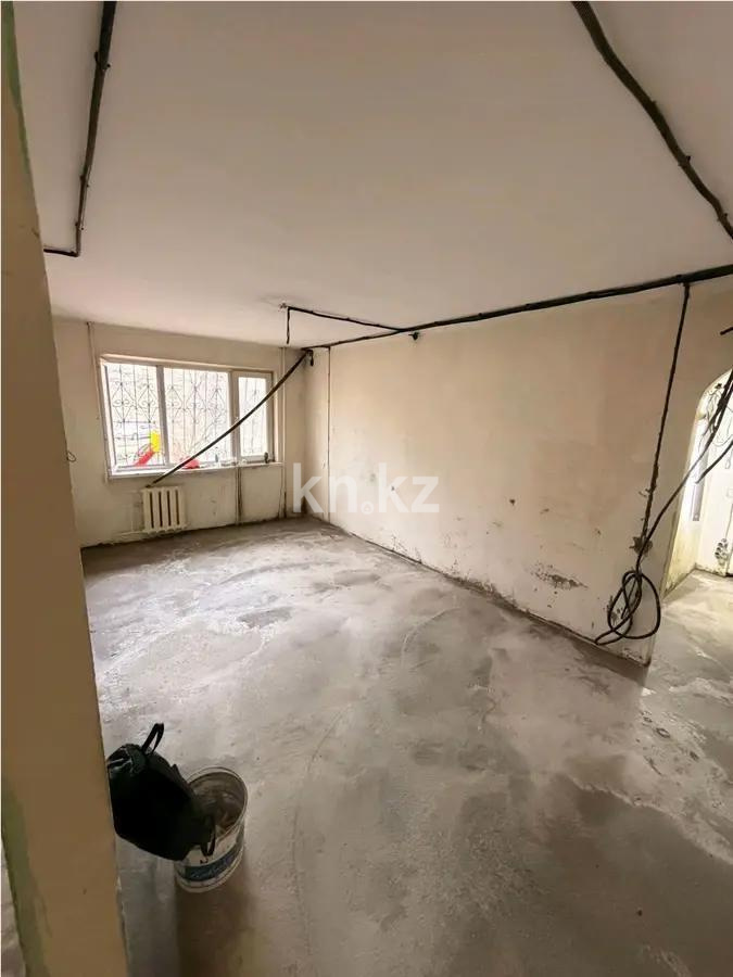 Продажа 3-комнатной квартиры, 58.6 м², 1 мкр., дом  45 в Алматы