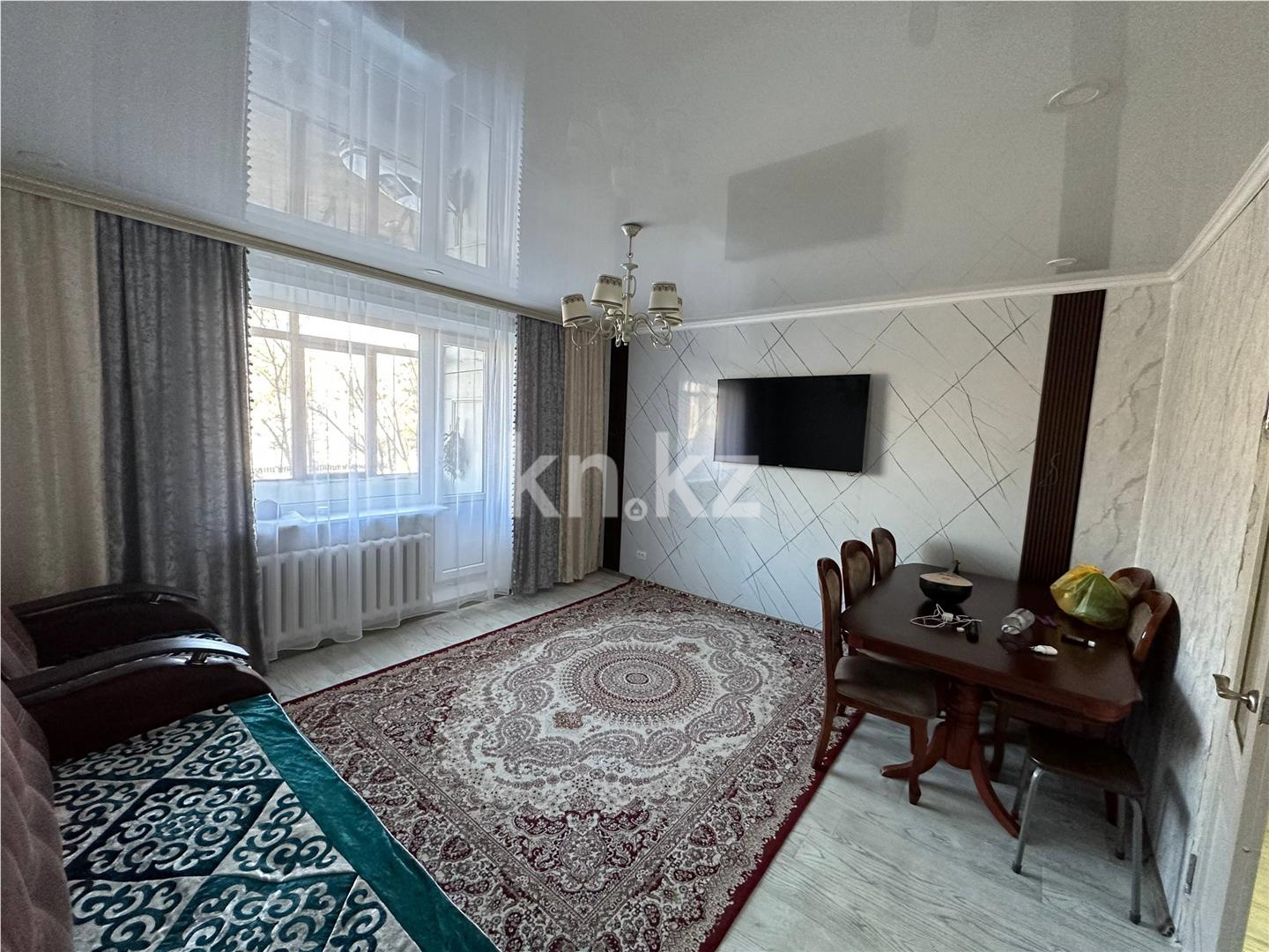 Продажа 2-комнатной квартиры, 54 м², мкр-н Степной-2, дом  2 в Караганде - фото 2