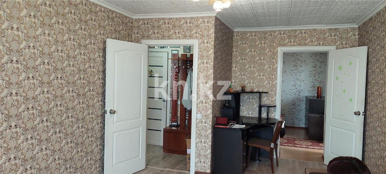 Продажа 2-комнатной квартиры, 49 м², ул. Анжерская, дом  39 в Караганде - фото 4