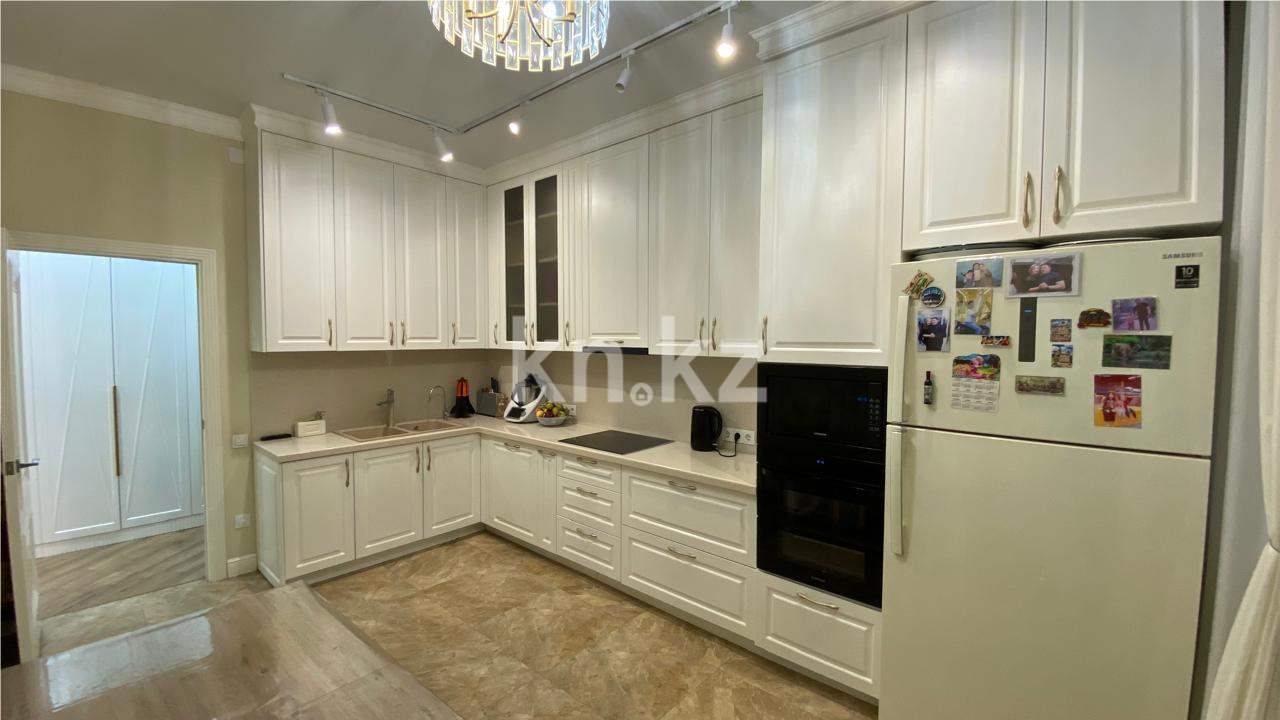 Продажа 4-комнатной квартиры, 107 м², ул. Таттимбета в Караганде - фото 12