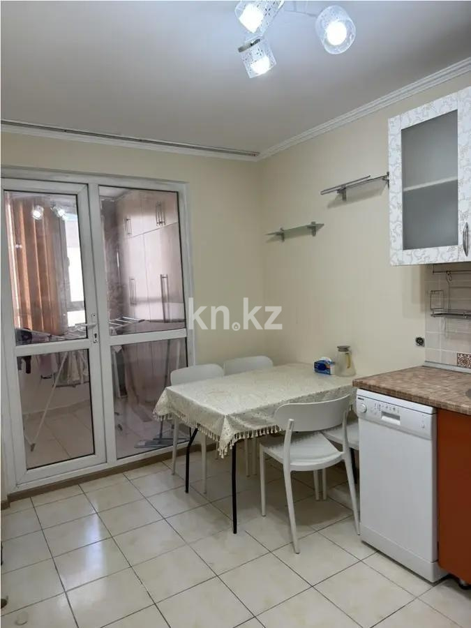 Продажа 2-комнатной квартиры, 65 м² в Алматы - фото 3