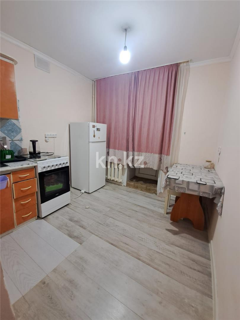 Продажа 1-комнатной квартиры, 36 м², мкр-н 18 в Караганде - фото 3