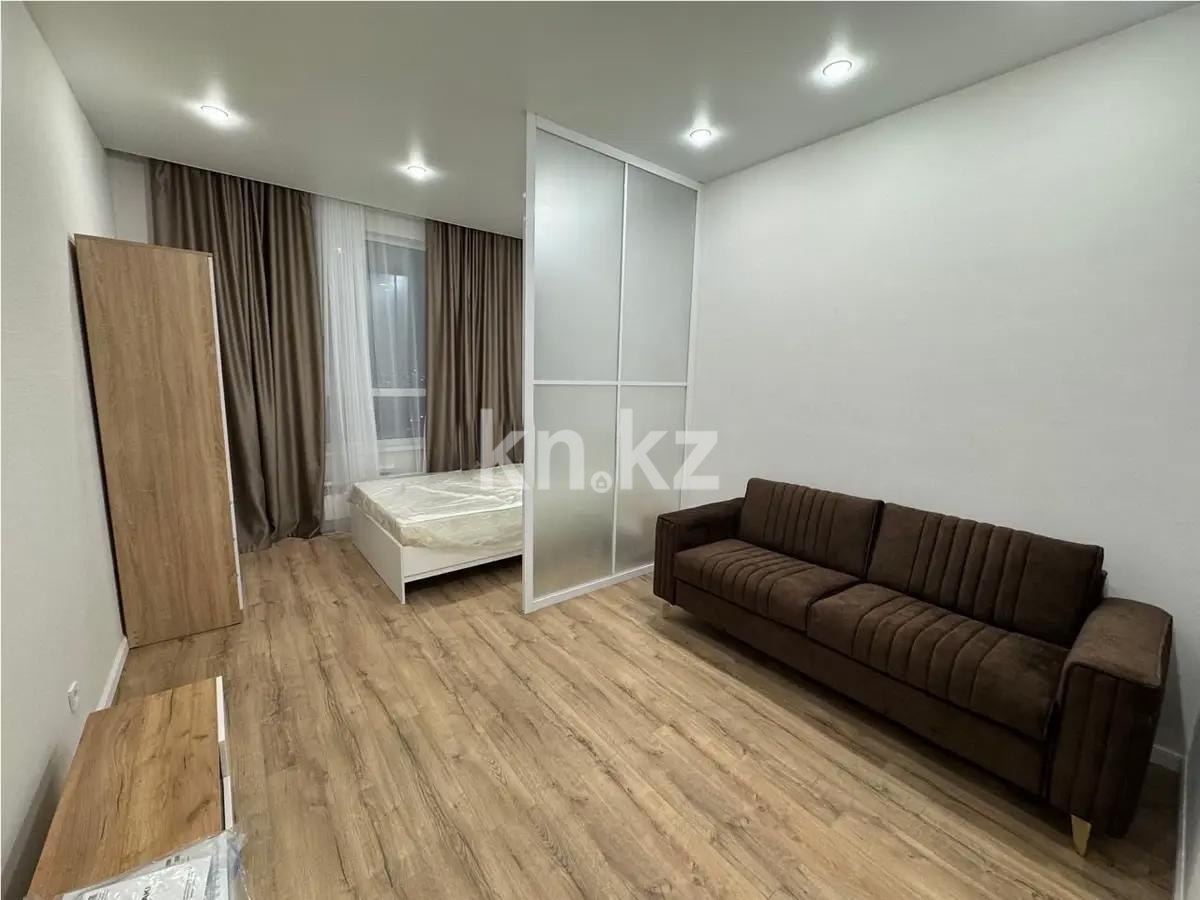 Продажа 1-комнатной квартиры, 40 м², ул. Райымбек батыра, дом  2 стр в Астане