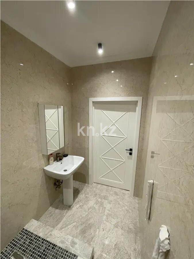 Продажа 4-комнатной квартиры, 174 м² в Алматы - фото 8