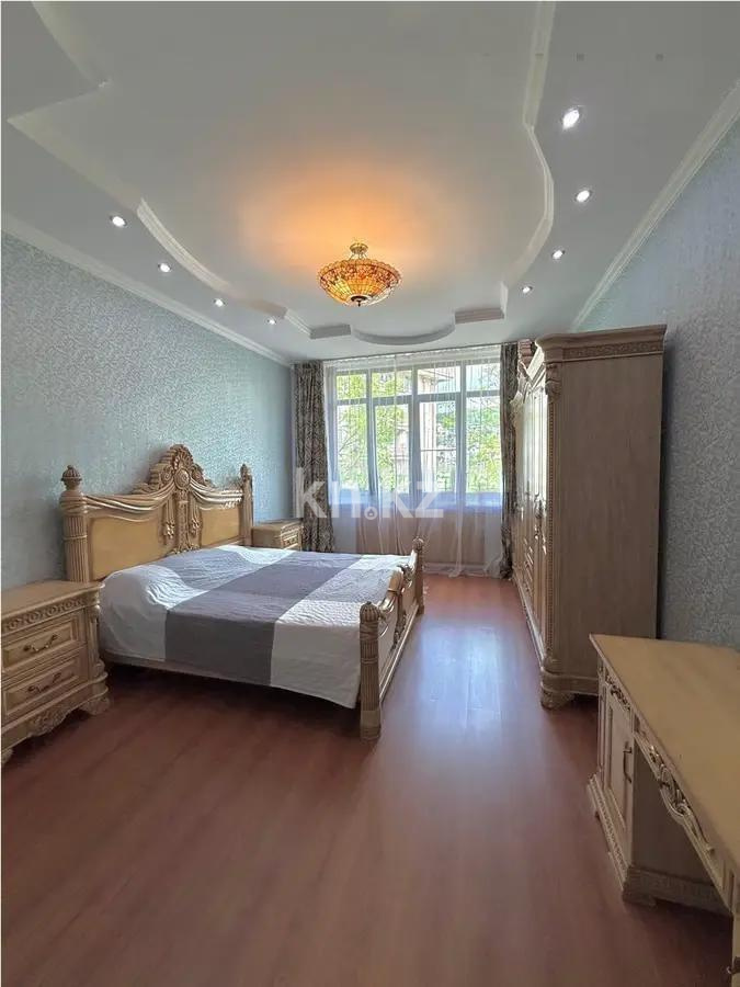 Продажа 4-комнатной квартиры, 181 м², ул. Омаровой, дом  29 в Алматы - фото 3