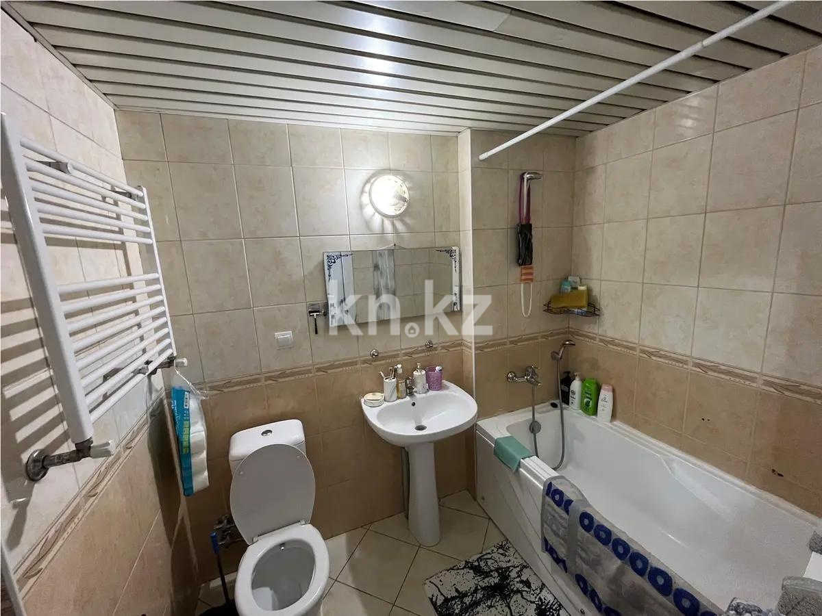 Продажа 3-комнатной квартиры, 83 м², мкр-н Аккент, дом  15 в Алматы - фото 4